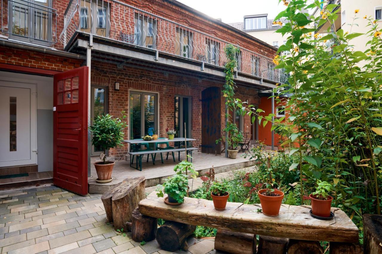 Апартаменти Beautiful And Cozy Remise For Up To 6 Guests Берлін Екстер'єр фото