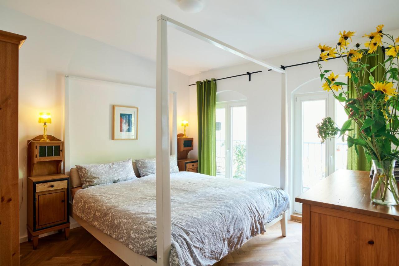 Апартаменти Beautiful And Cozy Remise For Up To 6 Guests Берлін Екстер'єр фото